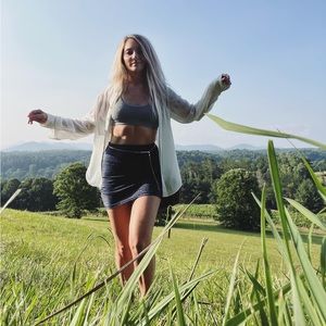 Meet your Posher, Sabrina